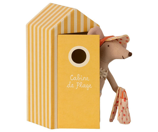 Maileg - Beach Mouse Big Sister in Cabin