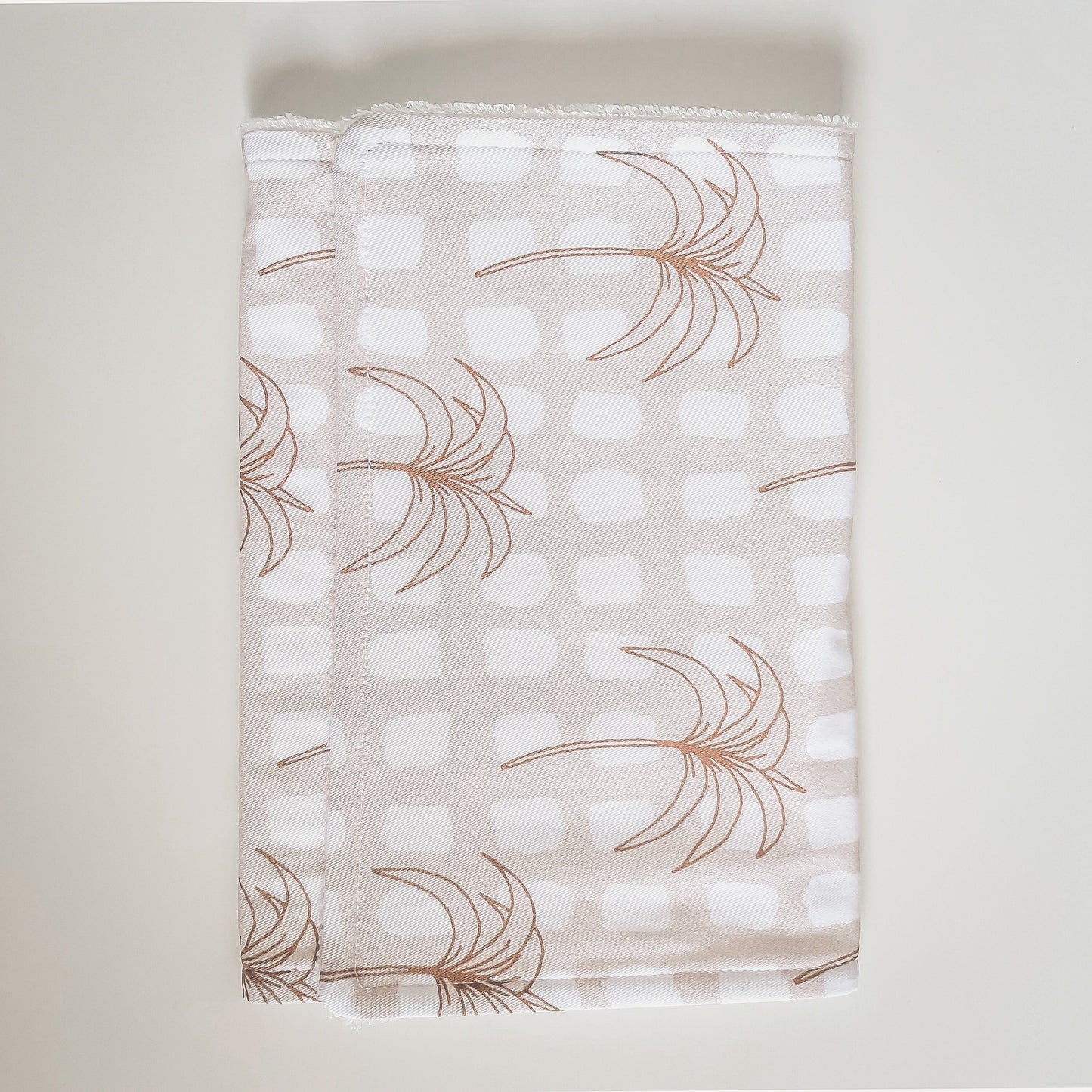 Little Bambino Bear - Handmade Baby Burp Cloth - Beige Palm Check