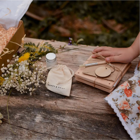 Poppy and Daisy Designs - Flower Press Kit