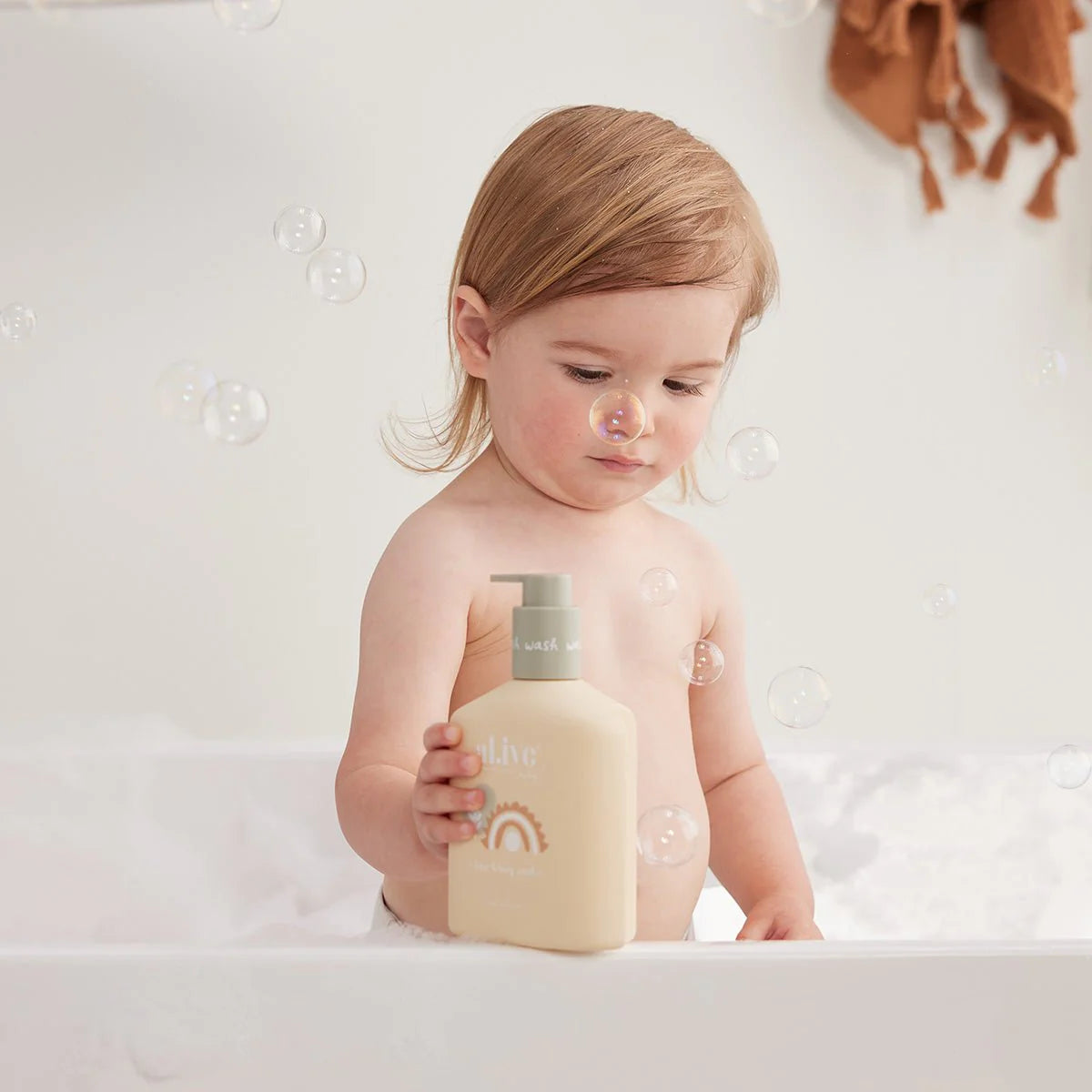 al.ive body - Baby Hair & Body Duo - Gentle Pear