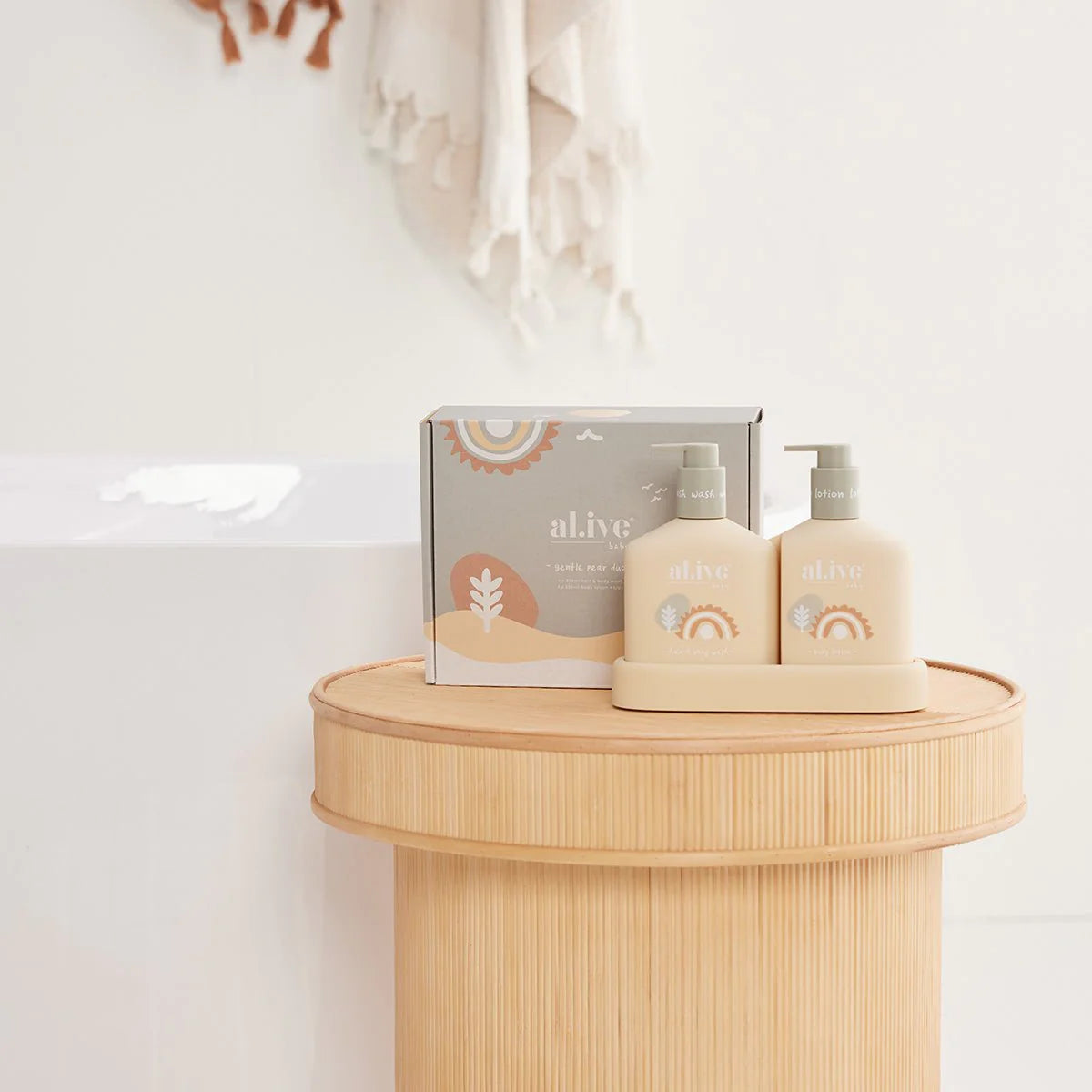 al.ive body - Baby Hair & Body Duo - Gentle Pear