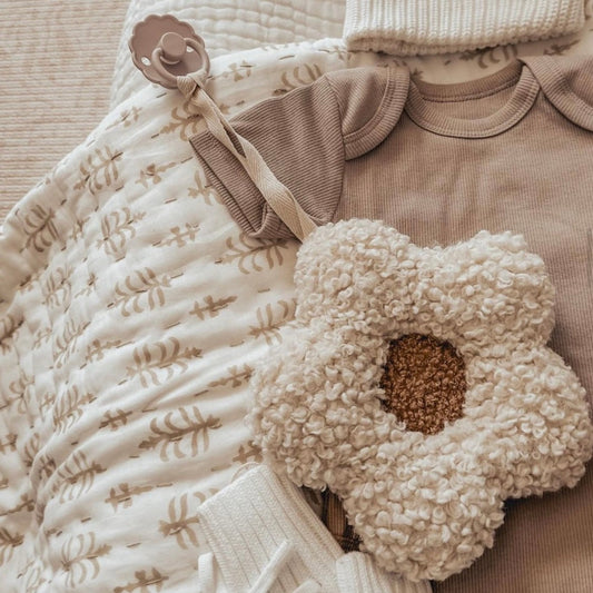 Daisy Pacifier Holder - Mushroom - Millie and Rose