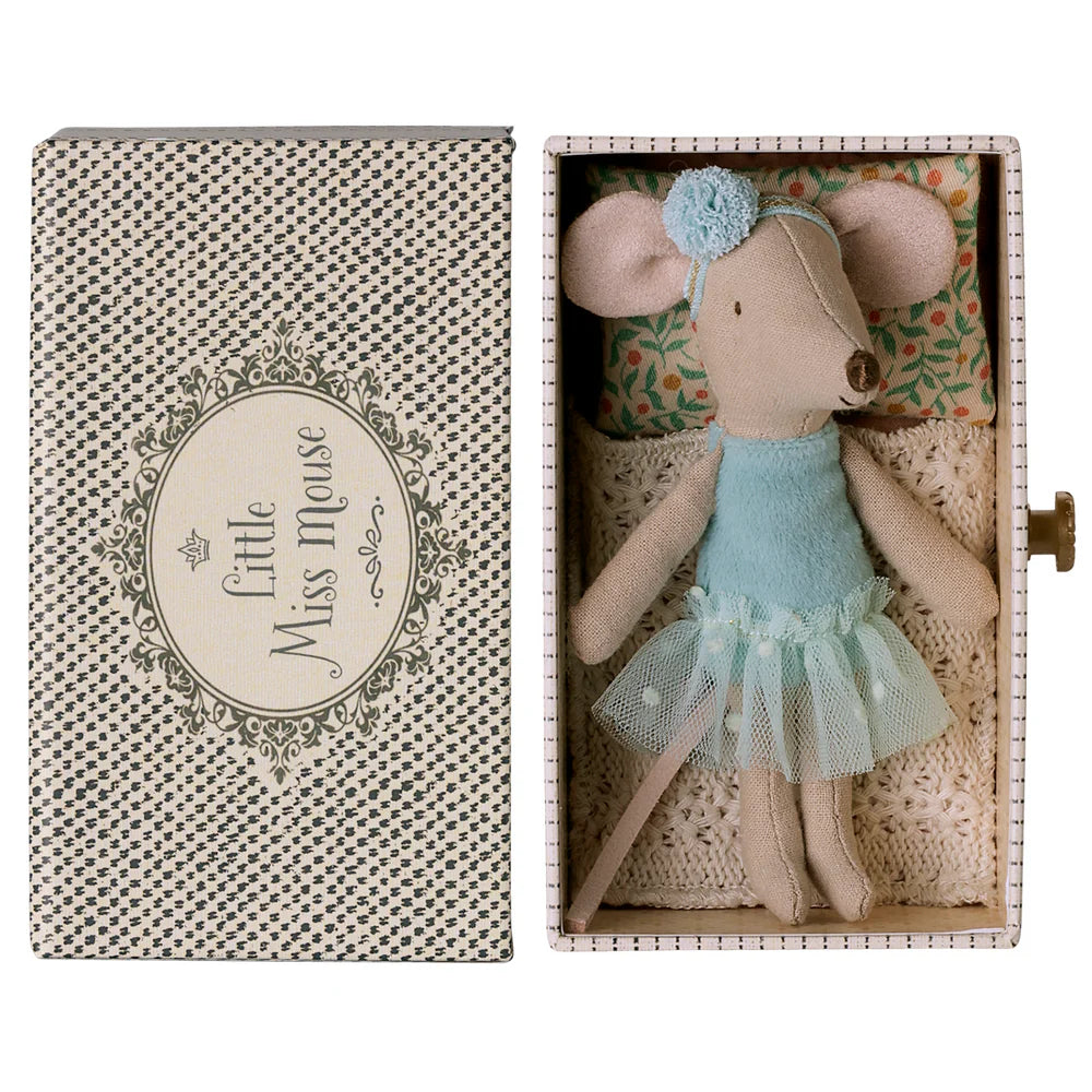 Maileg Dance Mouse in Daybed