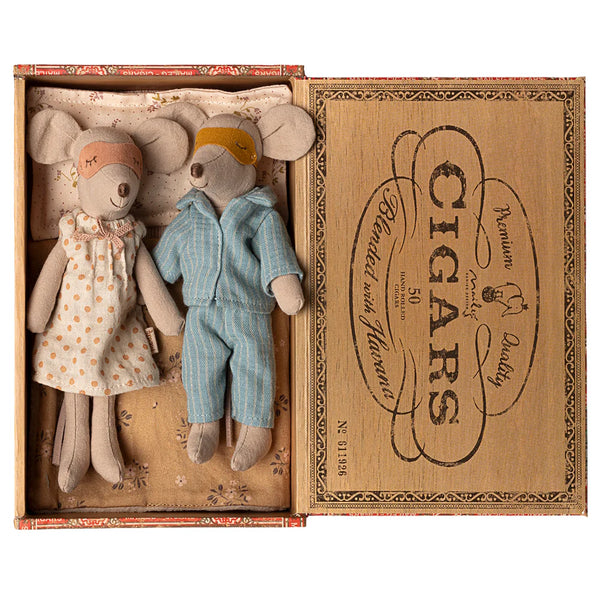Maileg Mum and Dad Toy Mice in a box
