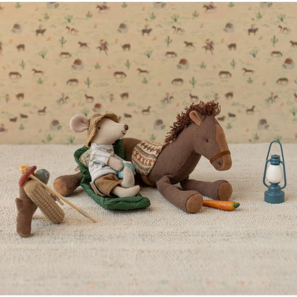 Maileg Pony Small with mouse hiker