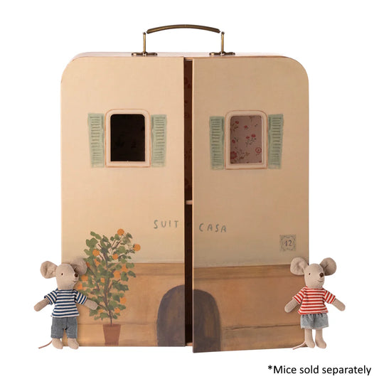 SuitCasa Portable House