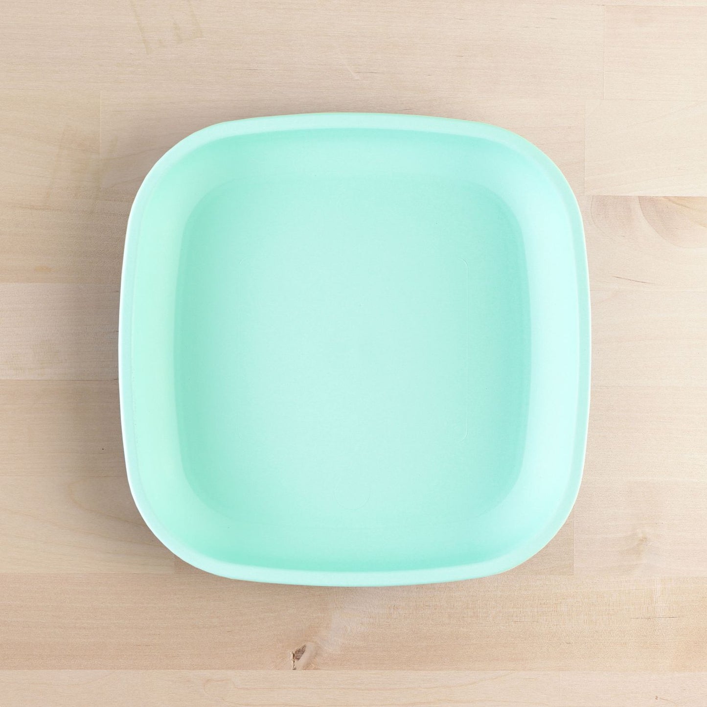 Re-Play Flat Plate