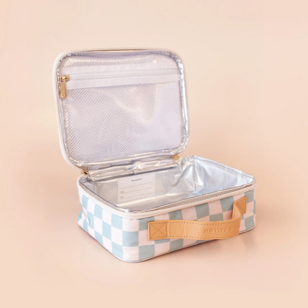 Checkered lunch box with a zipper on a beige background