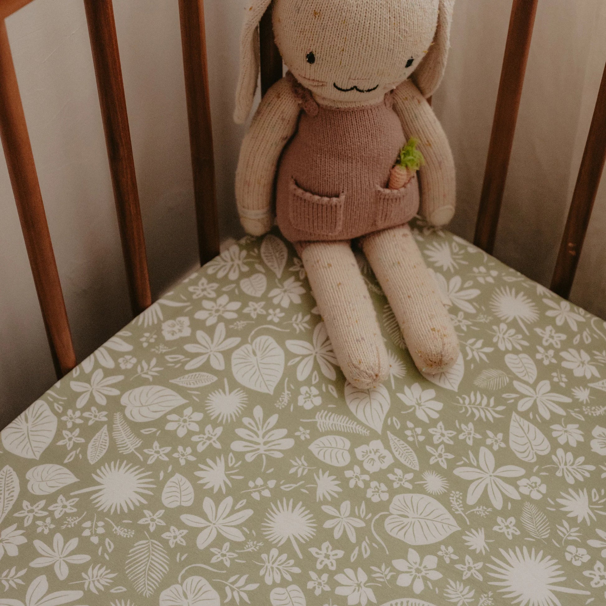 Fox & Fallow - Daisy Chain Organic Fitted Cot Sheet