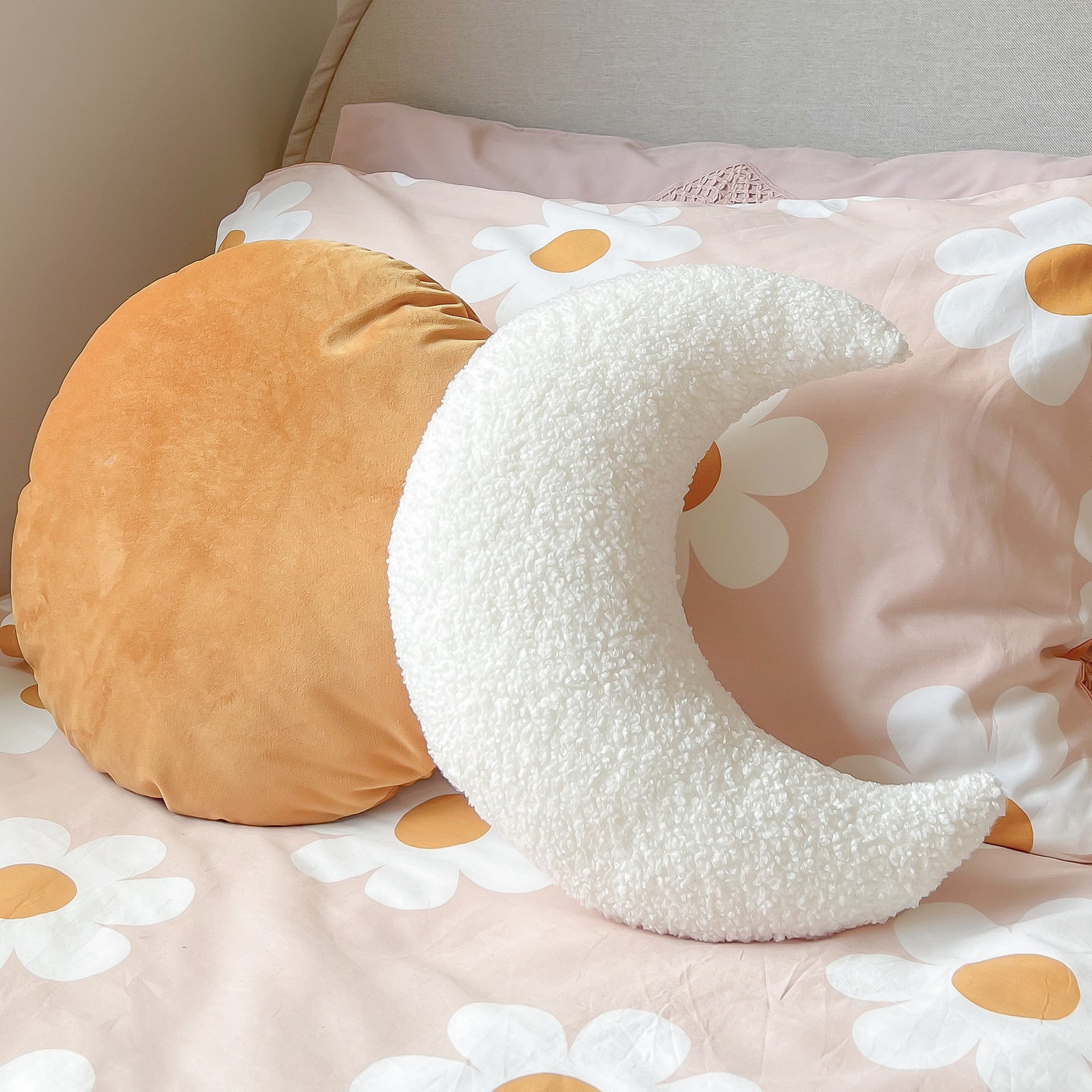 Little Bambino Bear - Boucle Teddy Moon Cushion