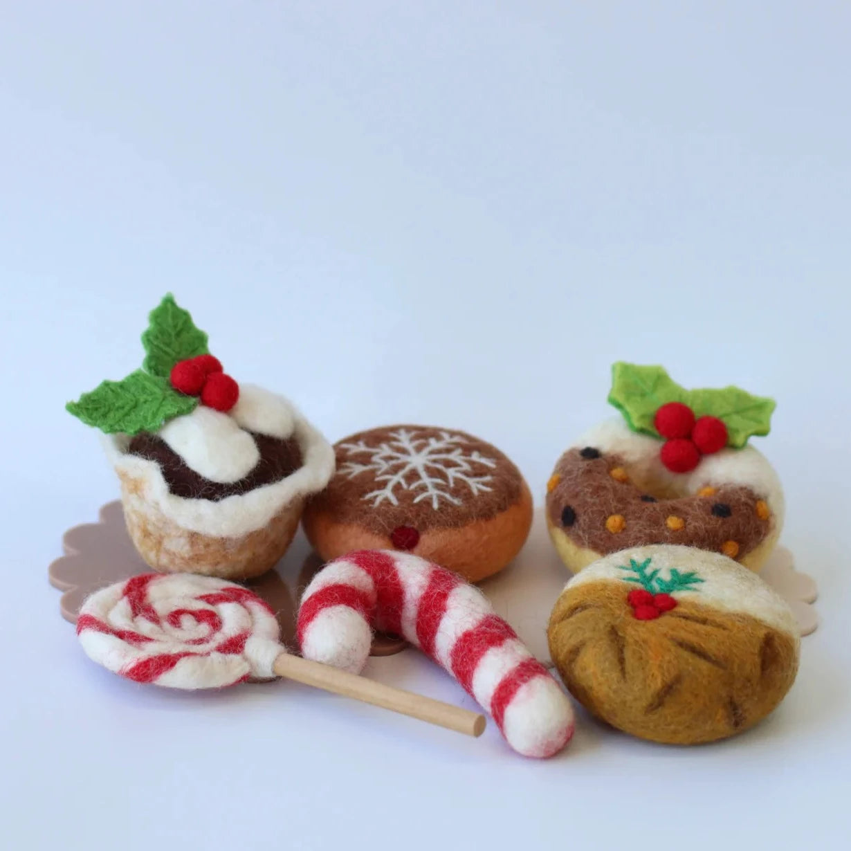 Juni Moon Classic Christmas Set 