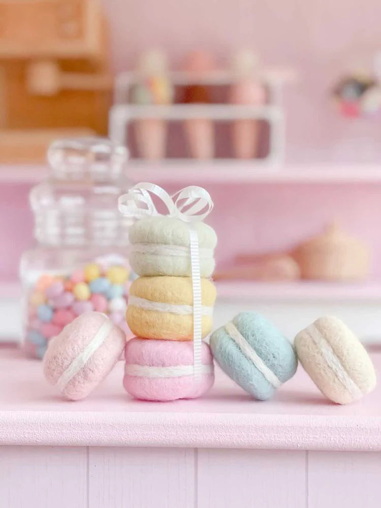 Juni Moon Pastel Macarons - 6 pce