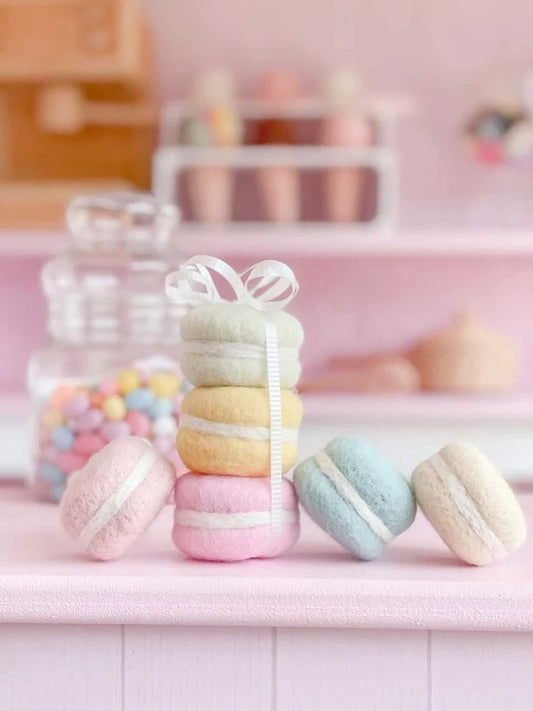 Juni Moon Pastel Macarons - 6 pce