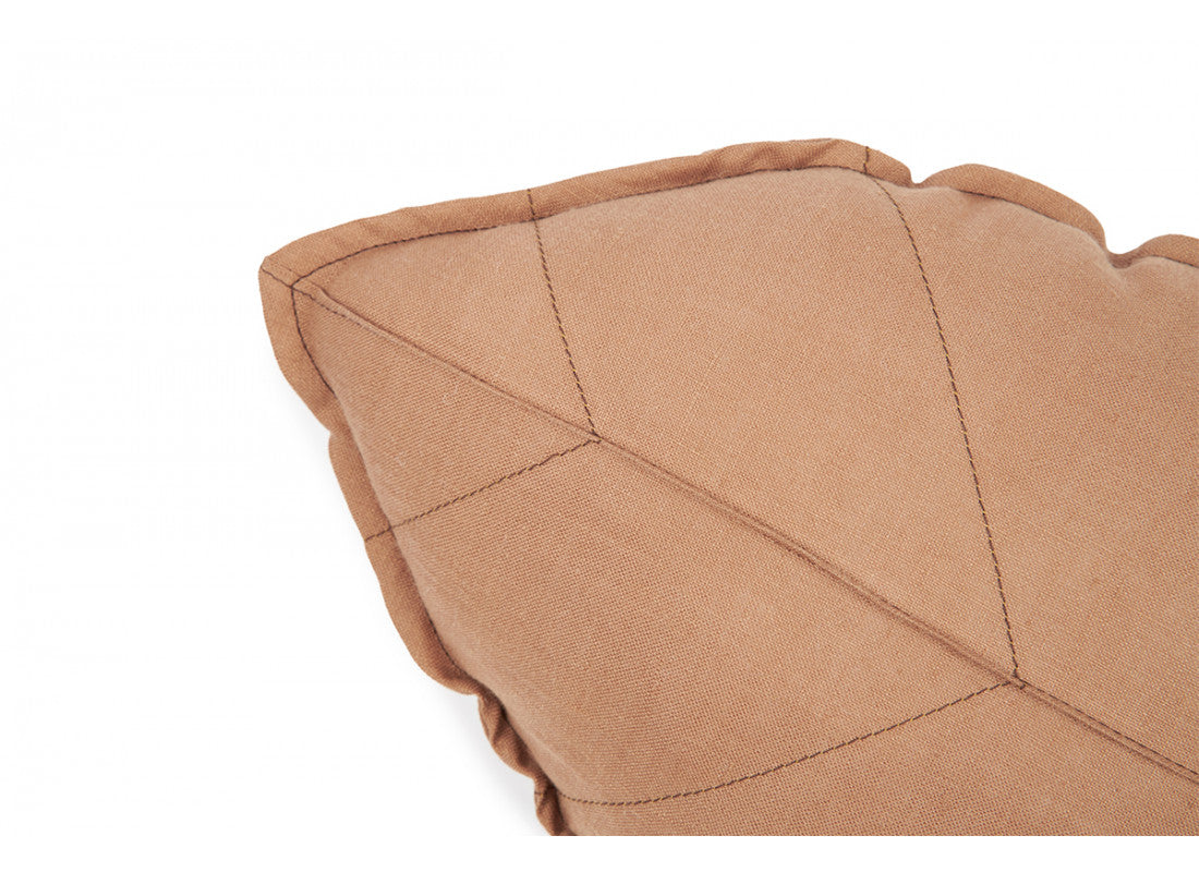 Nobodinoz Lin Français Leaf Cushion • Noisette