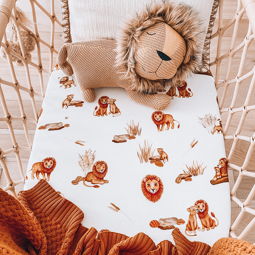 Snuggle Hunny Kids - Bassinet Sheet / Change Pad Cover - Lion