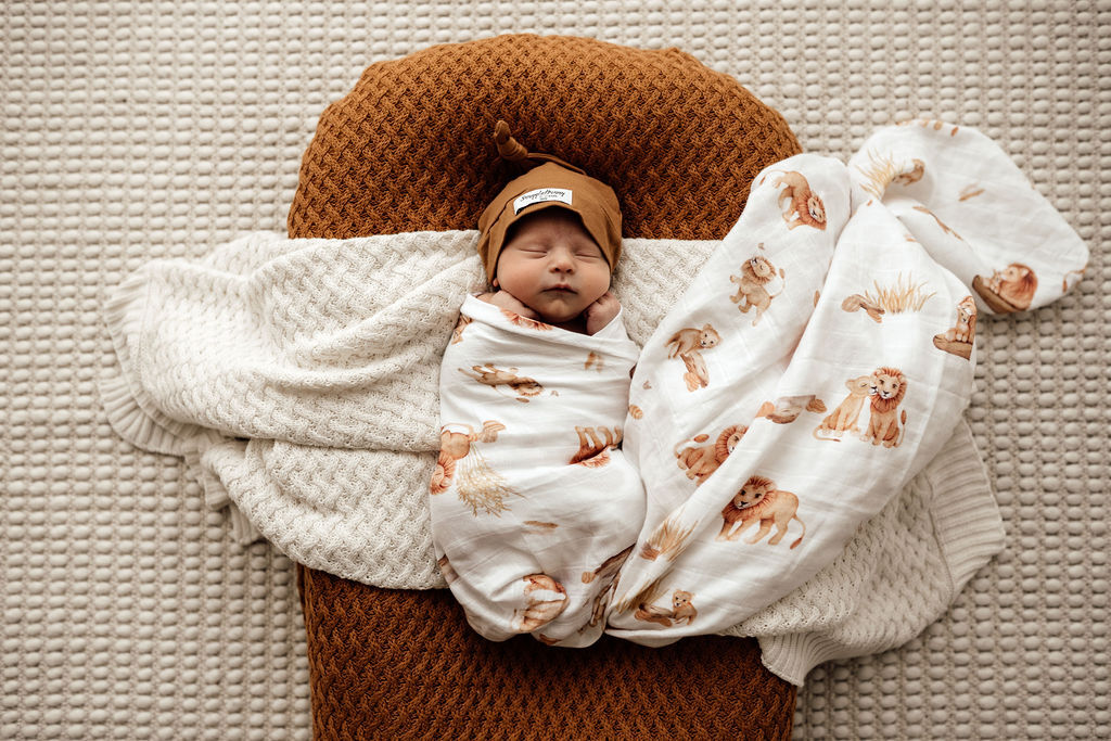 Snuggle Hunny Kids - Muslin Wrap - Lion