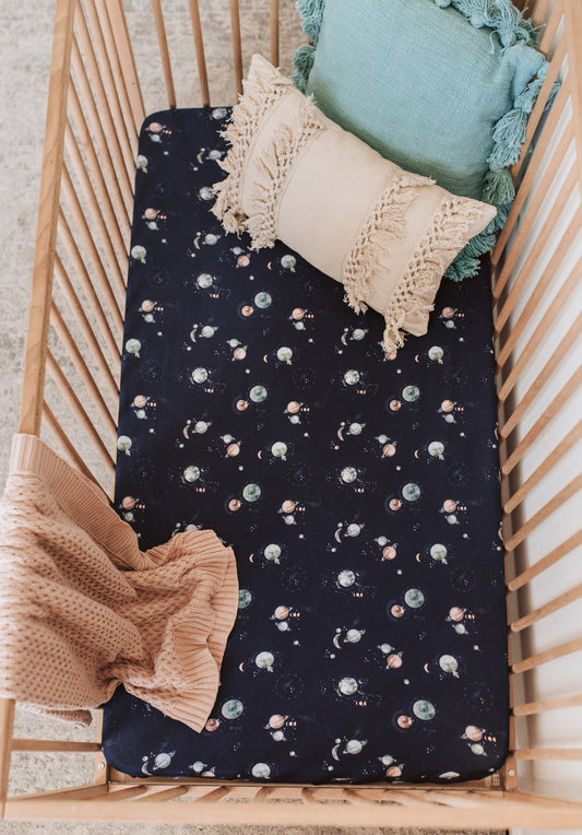 Snuggle Hunny Kids - Fitted Cot Sheet - Milky Way