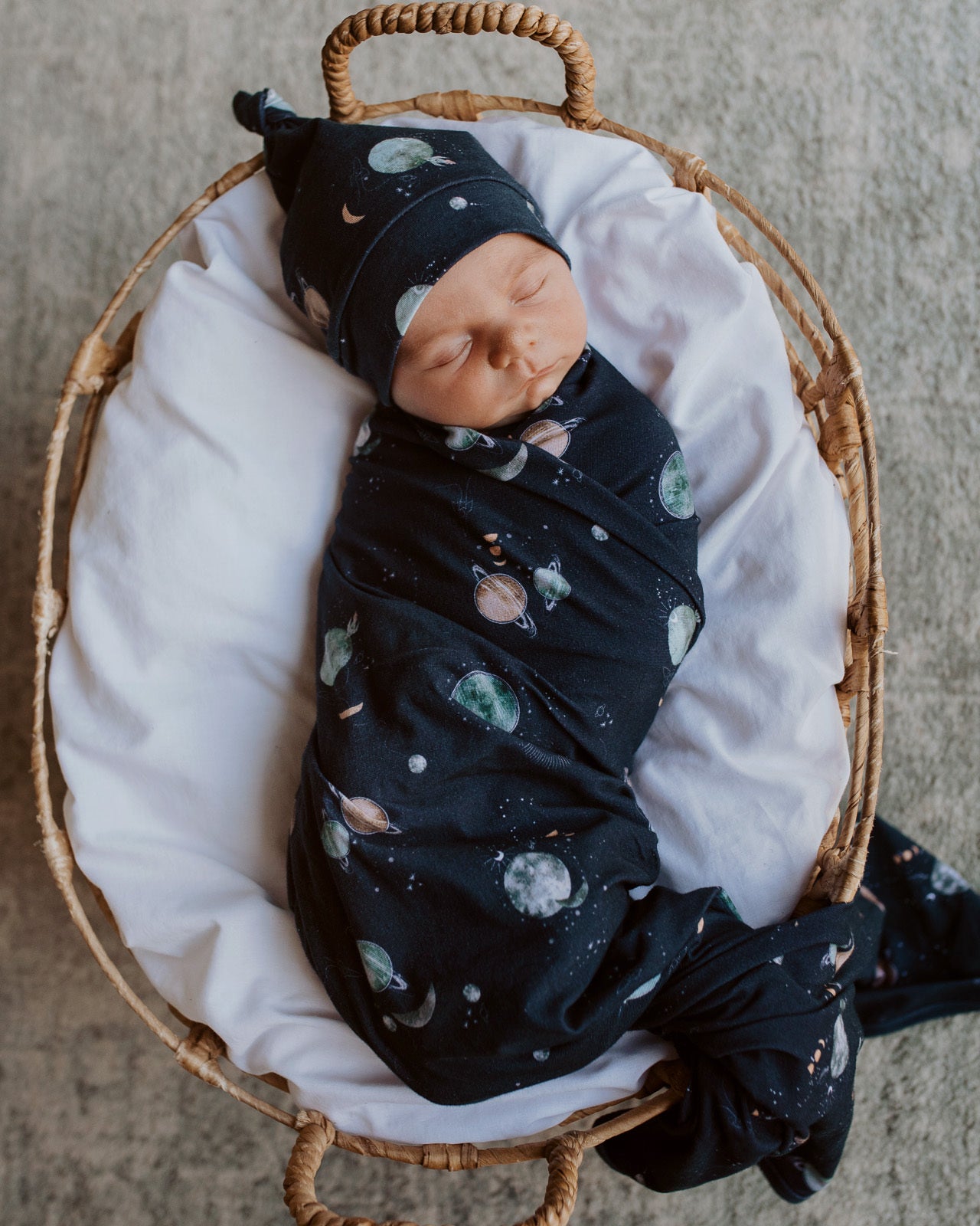 Snuggle Hunny Kids - Jersey Wrap & Beanie Set - Milky Way