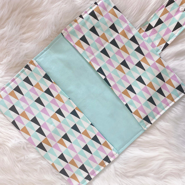 Nappy Clutch - Triangles with Ice Blue lining