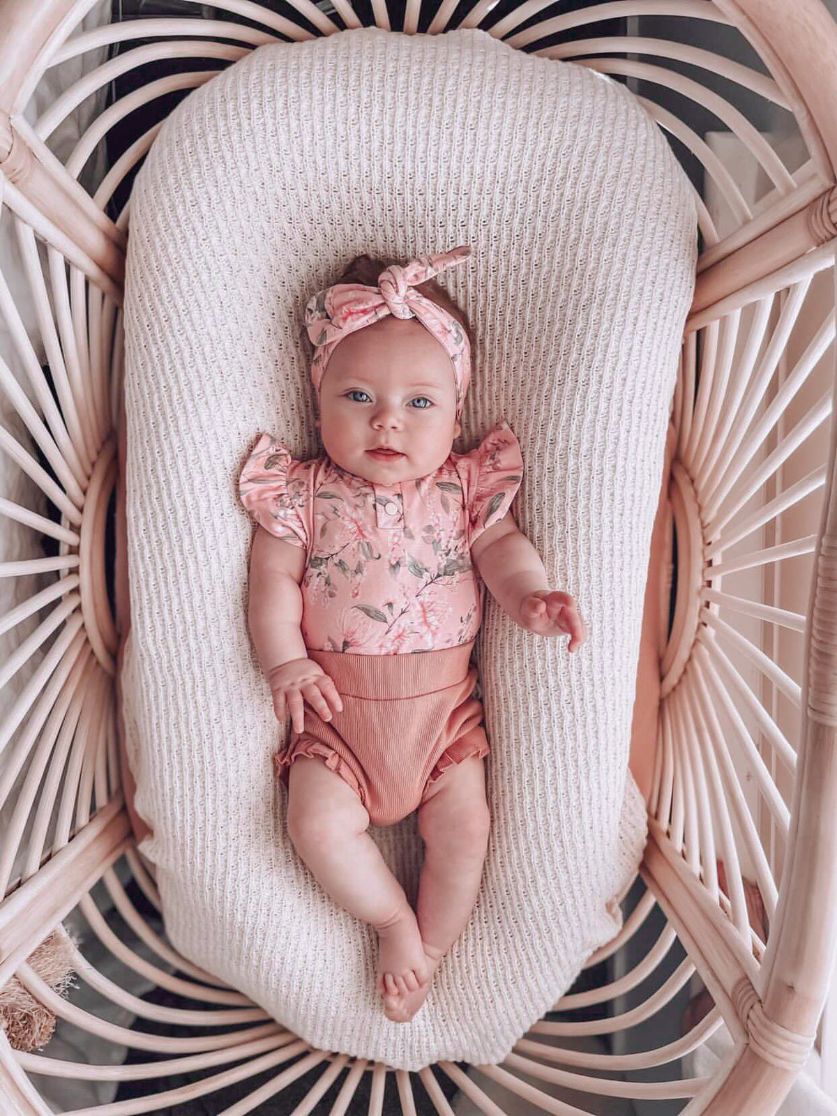 Pink Wattle Topknot