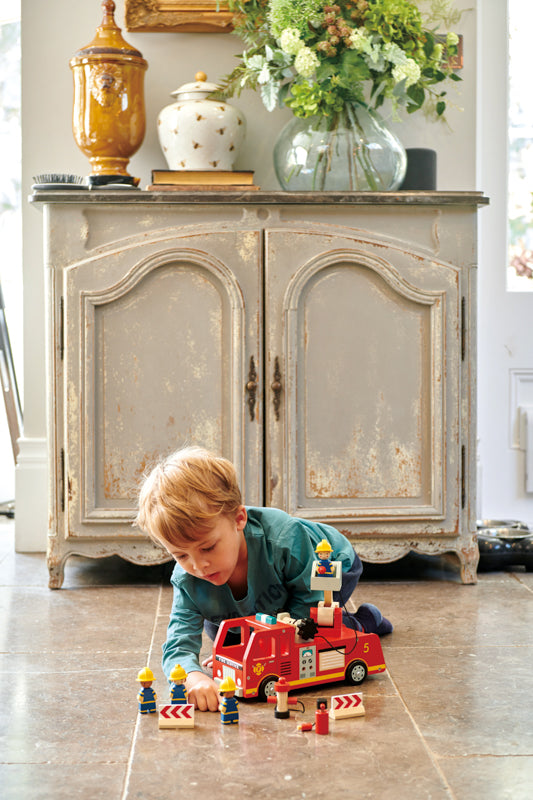 Tender Leaf Toys - Fire Engine
