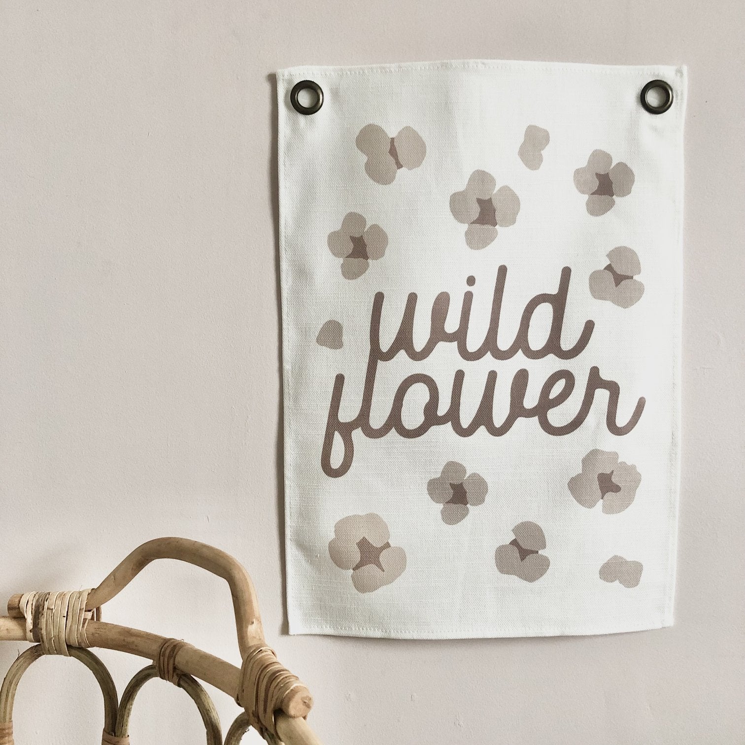 Leonie and the Leopard - Wildflower Mini Flag